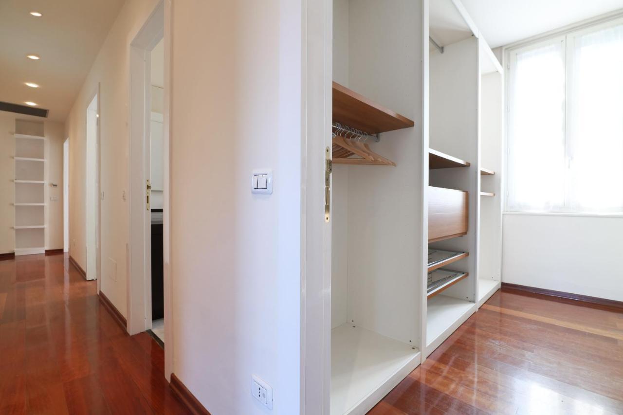 Lux Penthouse Palestro * Milano