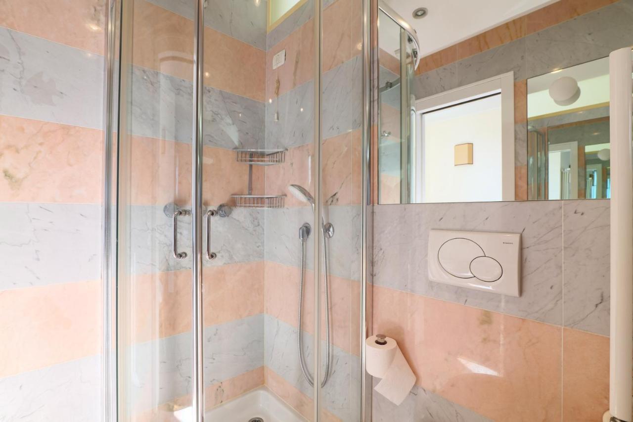 Lux Penthouse Palestro * Milano